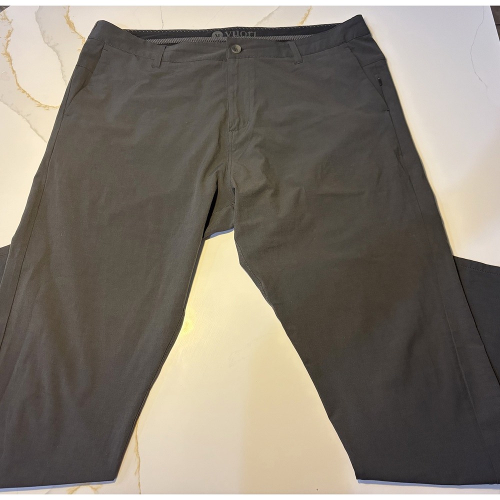 Vuori Meta Pant Men's Size 38 Gray Performance Stretch Chino Golf Travel Casual